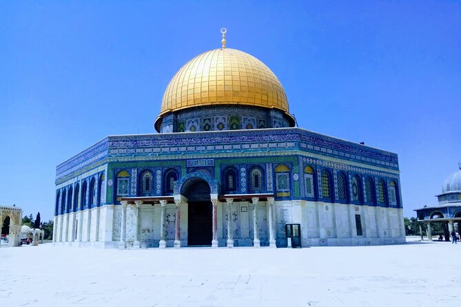 All Inclusive Walking Tour Old City Jerusalem - Church of the Holy Sepulchre and Deir Al Sultan