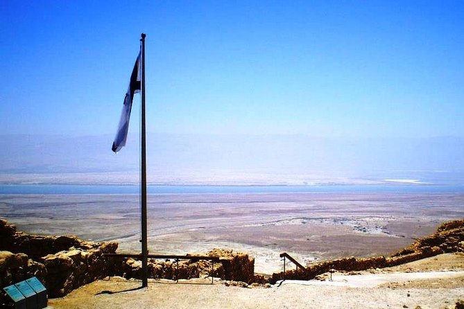 Along the Dead Sea exciting Private Tour - The private vehicle and pickup details