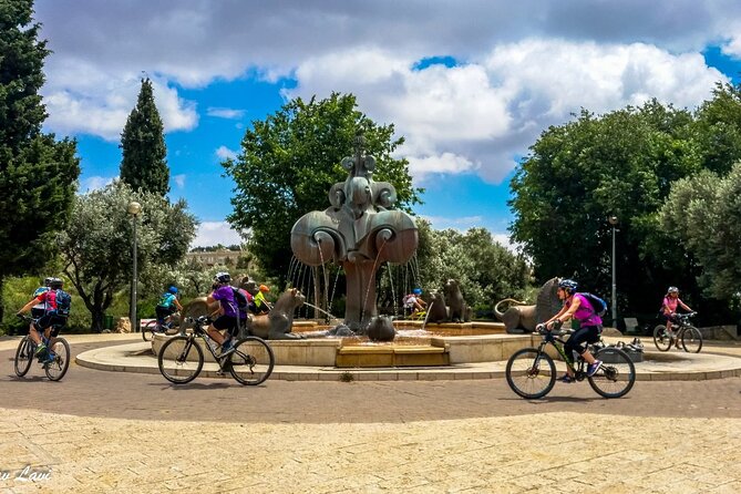 Bike the Holy Land with Yoav Lavi, Bike Guide for all levels and a Photographer - Key points at a glance