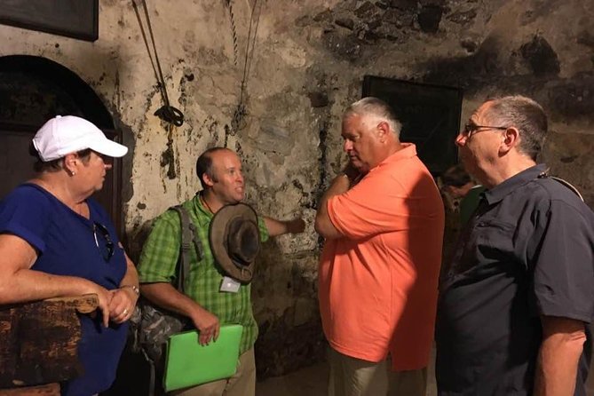 Boutique Walking Tour of Jerusalem - The Western Wall and the Temple Mount connection