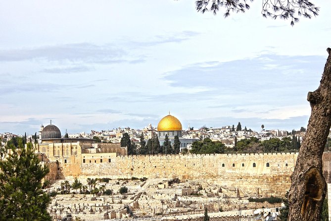 Day Tour of Jerusalem and Bethlehem from Jerusalem - The Western Wall and the Christian Quarter