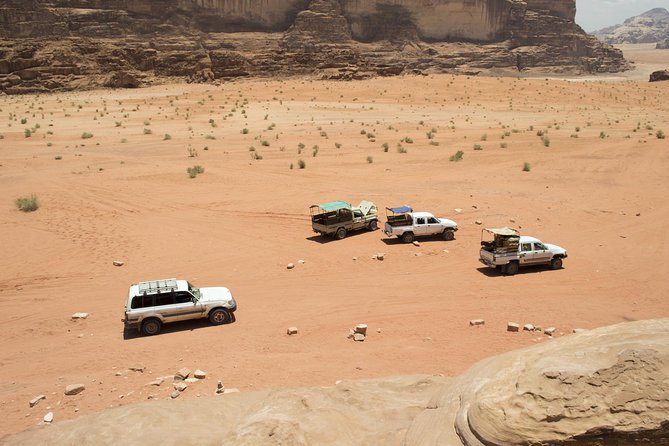Desert Safari and Dead Sea Day Trip from Jerusalem - Qumran and the caves behind the Dead Sea Scrolls