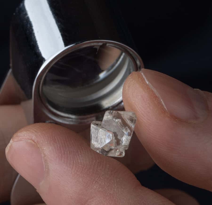 Exclusive Private Tour in The Israel Diamond Exchange - What the private format changes