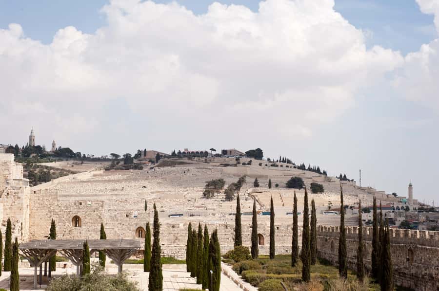 From Jerusalem: Old City & Dead Sea Full-Day Tour - Walking the Armenian and Christian quarters
