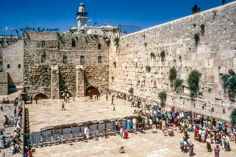 From Tel Aviv: Jerusalem and Bethlehem Guided Day Trip - From Tel Aviv to Jerusalem by air-conditioned coach