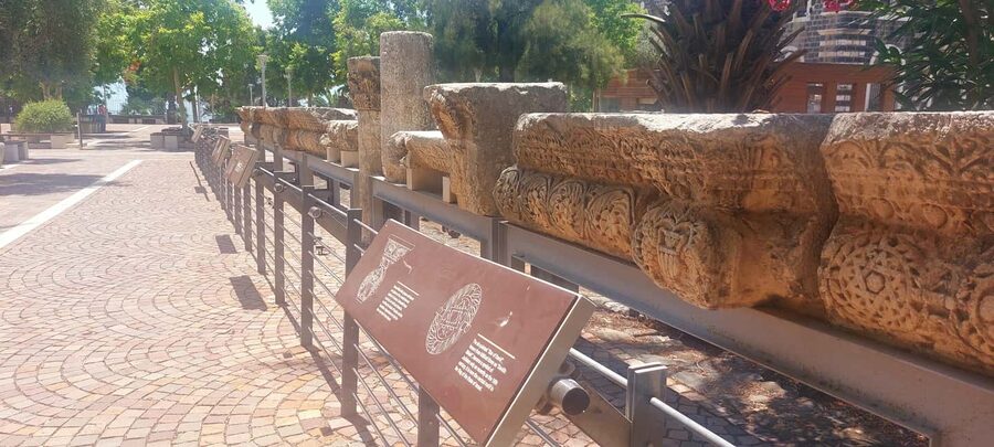 FROM TEL-AVIV NAZARETH, SEA OF GALILEE INCL.ENTRY FEES & P/U - Capernaum and the old synagogue ruins