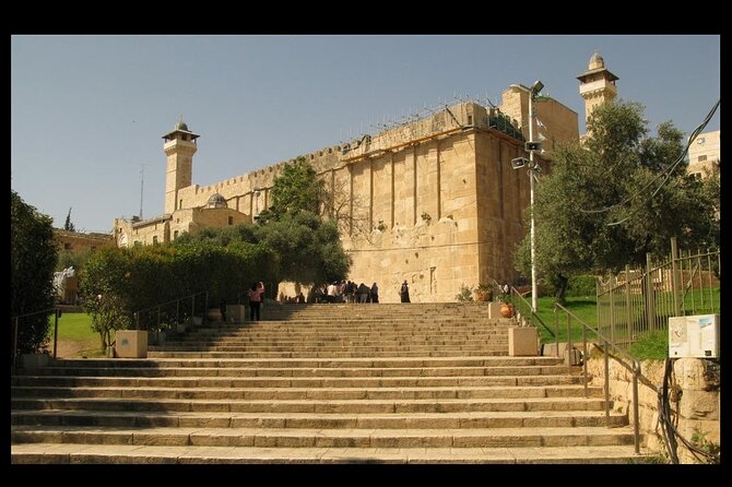Hebron & Ramallah Full-Day Guided Tour from Jerusalem - Across the Judean Desert and past Ma’ale Adumim