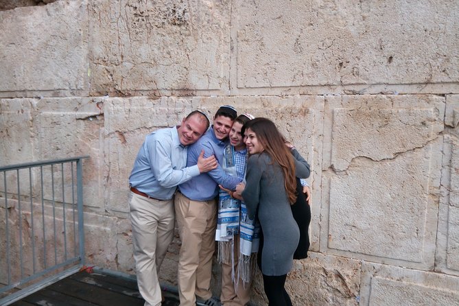 Israel private tours,wine tours,off-road, tailor made,culinary,the best - Jerusalem begins with the Western Wall and Old City lanes