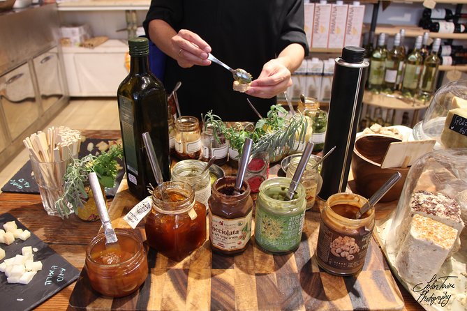 Jaffa Flea Market Tasting Tour - Four snacks, a drink, and dessert