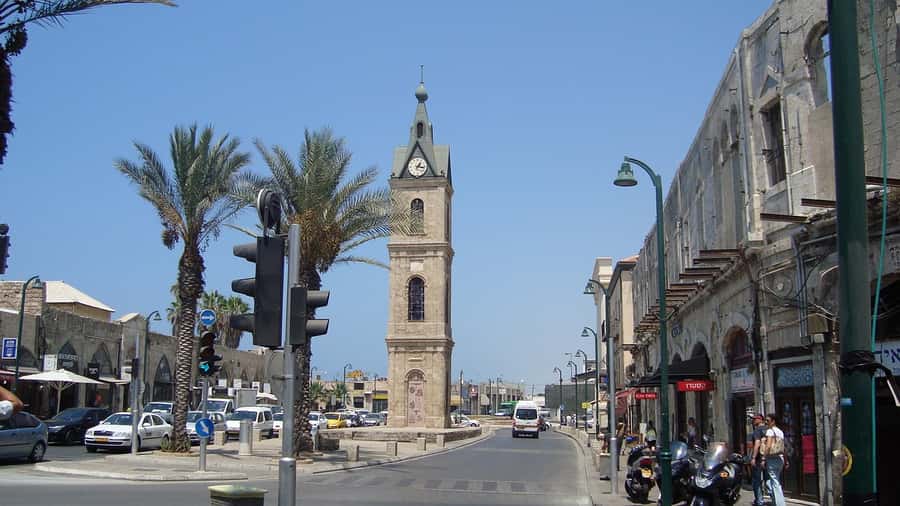 Jaffa's Timeless Tales: Legends & Labyrinths Private Tour - What the guide adds to the experience