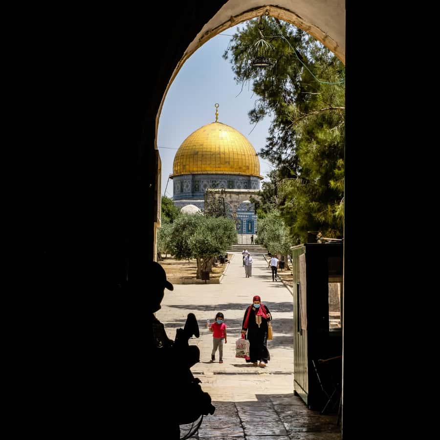 Jerusalem: 3–Hour Old City Tour in French - Language, guide quality, and walking comfort