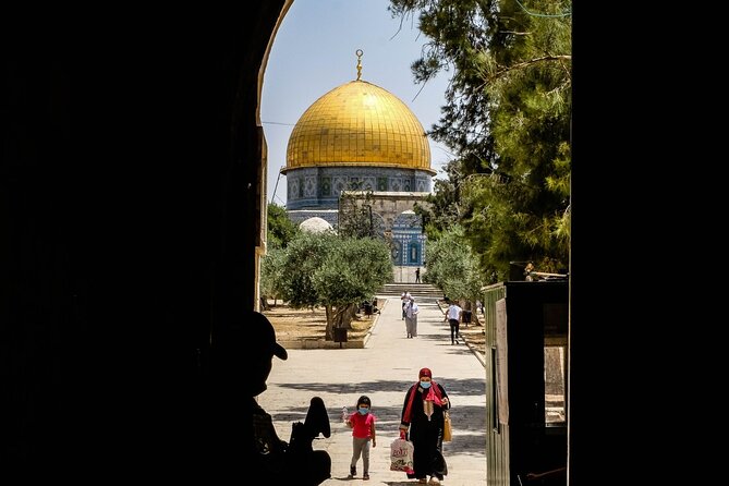 Morning Private Tour to Discover Jerusalem - The Tower of David adds a strong city view