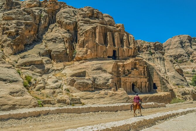 Petra 1-Day Tour from Jerusalem with FREE Authentic Lunch - The long road through southern Jordan