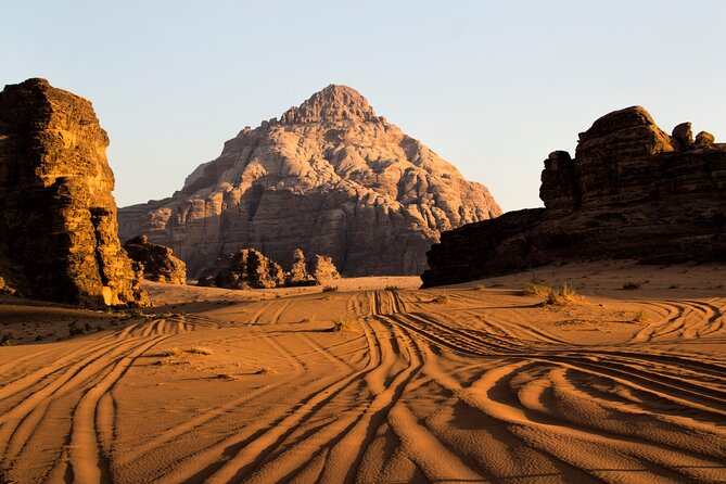 Petra and Wadi Rum 2 day tour from Jerusalem - Aqaba at 9:15 am: a brief taste of Jordan