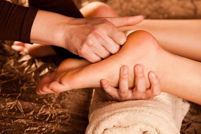 Private Couple Massage workshop - Swedish, Shiatsu, Thai, and deep-tissue basics