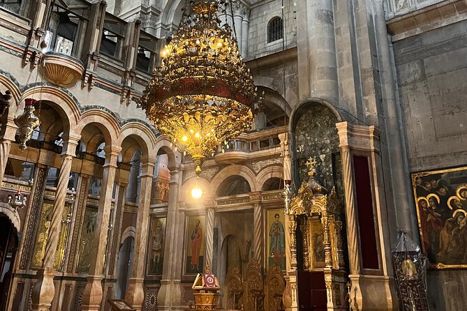 Private Guided Tour in old city Jerusalem - Jewish Quarter: synagogues, courtyards, and the Western Wall