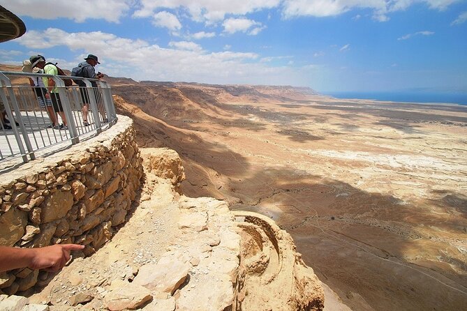 Private Tour: Masada and Dead Sea Day Trip from Tel Aviv - Ein Gedi, a short desert pause