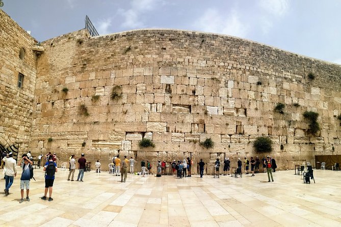 Private Tour: Old City of Jerusalem Christianity Tour - Entering the Church of the Holy Sepulchre