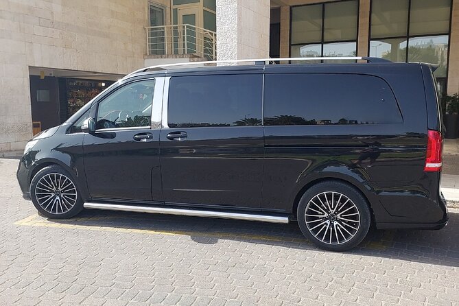 Private Transportation From / To Ben Gurion Airport to Tel Aviv Hotels - What the private format is worth