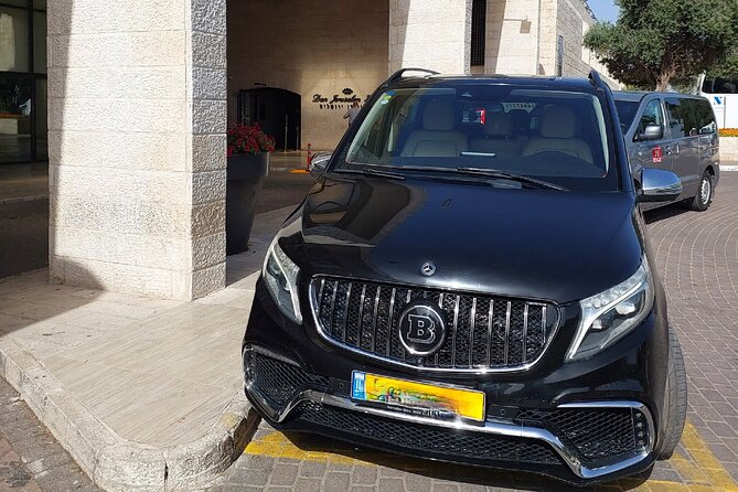 Private Transportation From / To Ben Gurion Airport to Tel Aviv Hotels - The ride into Tel Aviv
