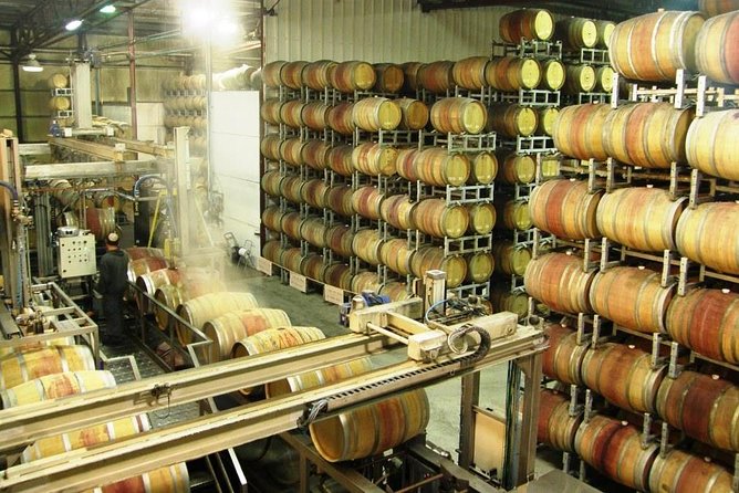 Private wine tour of Northern Israel - Leaving Tel Aviv in a private SUV