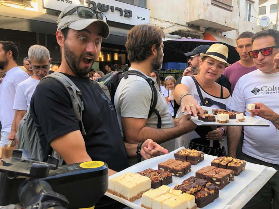 Tel Aviv: 2-Hour Levinsky Market Tour with Full Lunch - What the two-hour route is likely to feel like