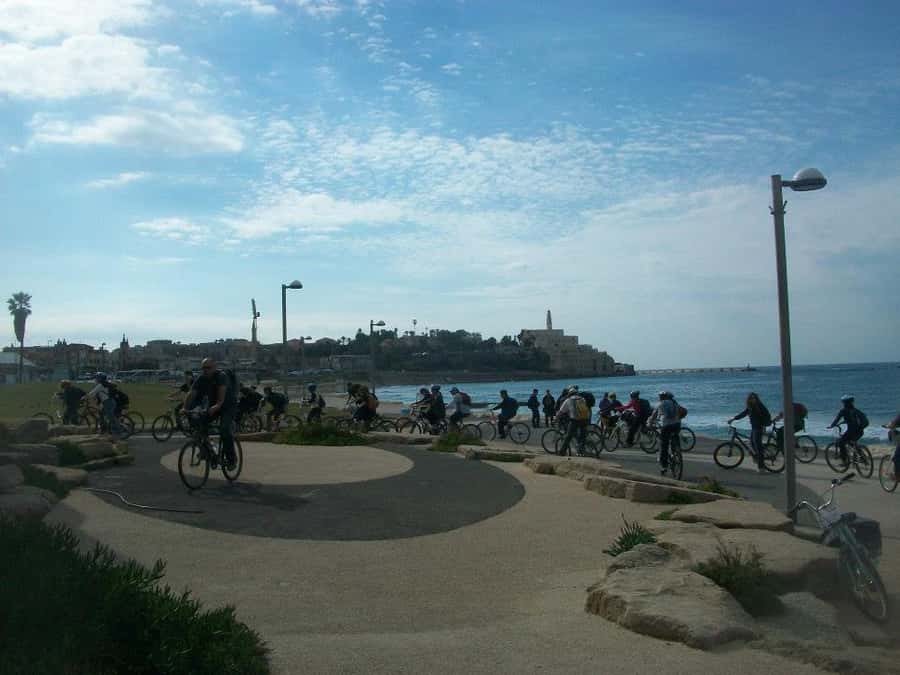 Tel Aviv 3-Hour Easy Bike Tour - Why a bicycle is the right way to see Tel Aviv