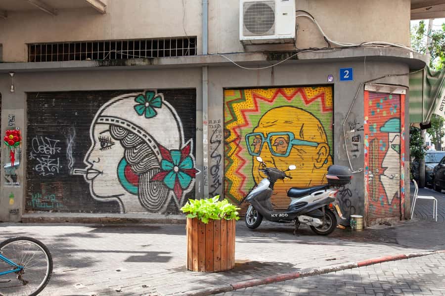Tel Aviv: Carmel Market & Tel Aviv Tour with Tastings - From the Old Railway Station to Tel Aviv’s early days