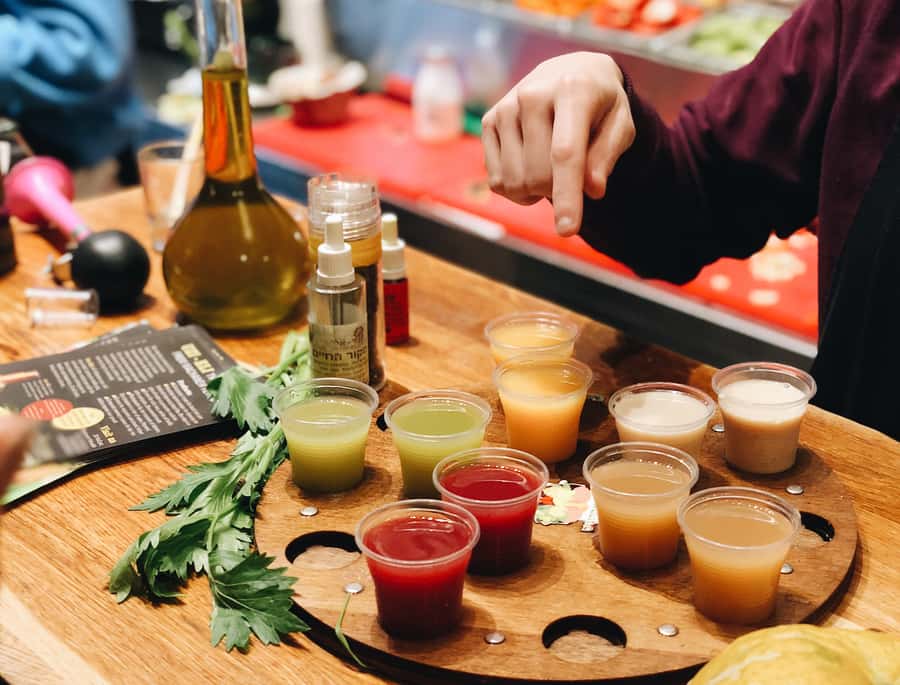 Tel Aviv: Carmel Market & Tel Aviv Tour with Tastings - What the four-hour schedule means for you