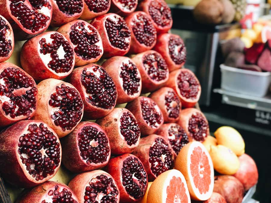 Tel Aviv: Carmel Market & Tel Aviv Tour with Tastings - Herzl Street and Rothschild Boulevard tell the founding story