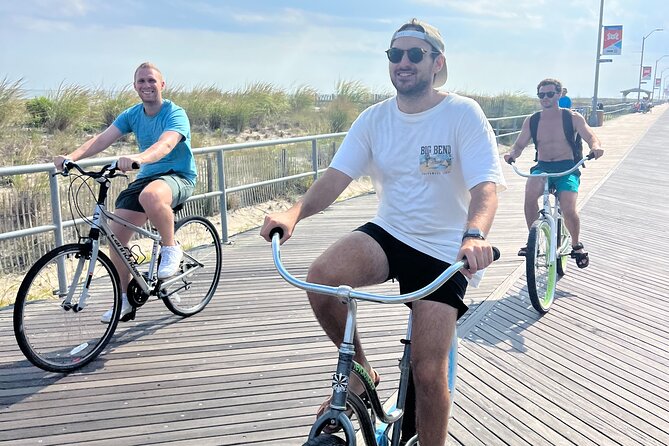 Tel Aviv & Jaffa Urban Bike Expedition - Rothschild Boulevard and Habima Square