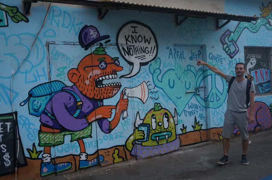 Tel Aviv: Street Art and Graffiti Tour - HaMesila Park: a different view of urban art