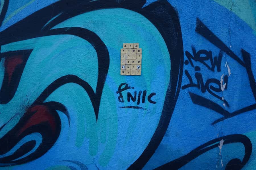 Tel Aviv: Street Art and Graffiti Tour - The Florentine route: tight streets and working walls